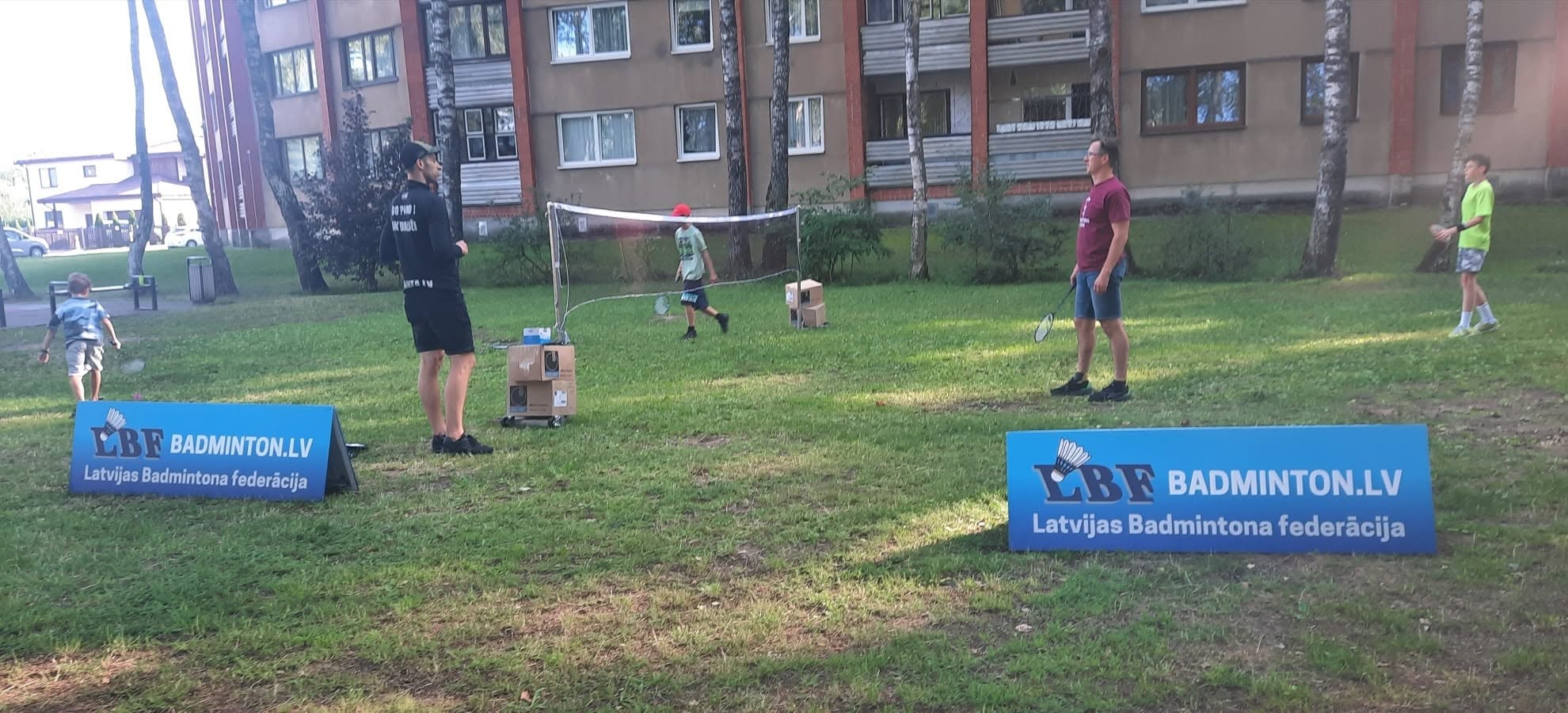 Outdoor taster session with the national federation